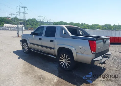 2005 Chevrolet Avalanche 1500 Ls из США, поврежденный, VIN 3GNEC12Z05G254512